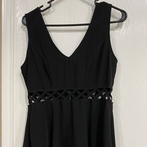 Flowy blouse with middle cut out